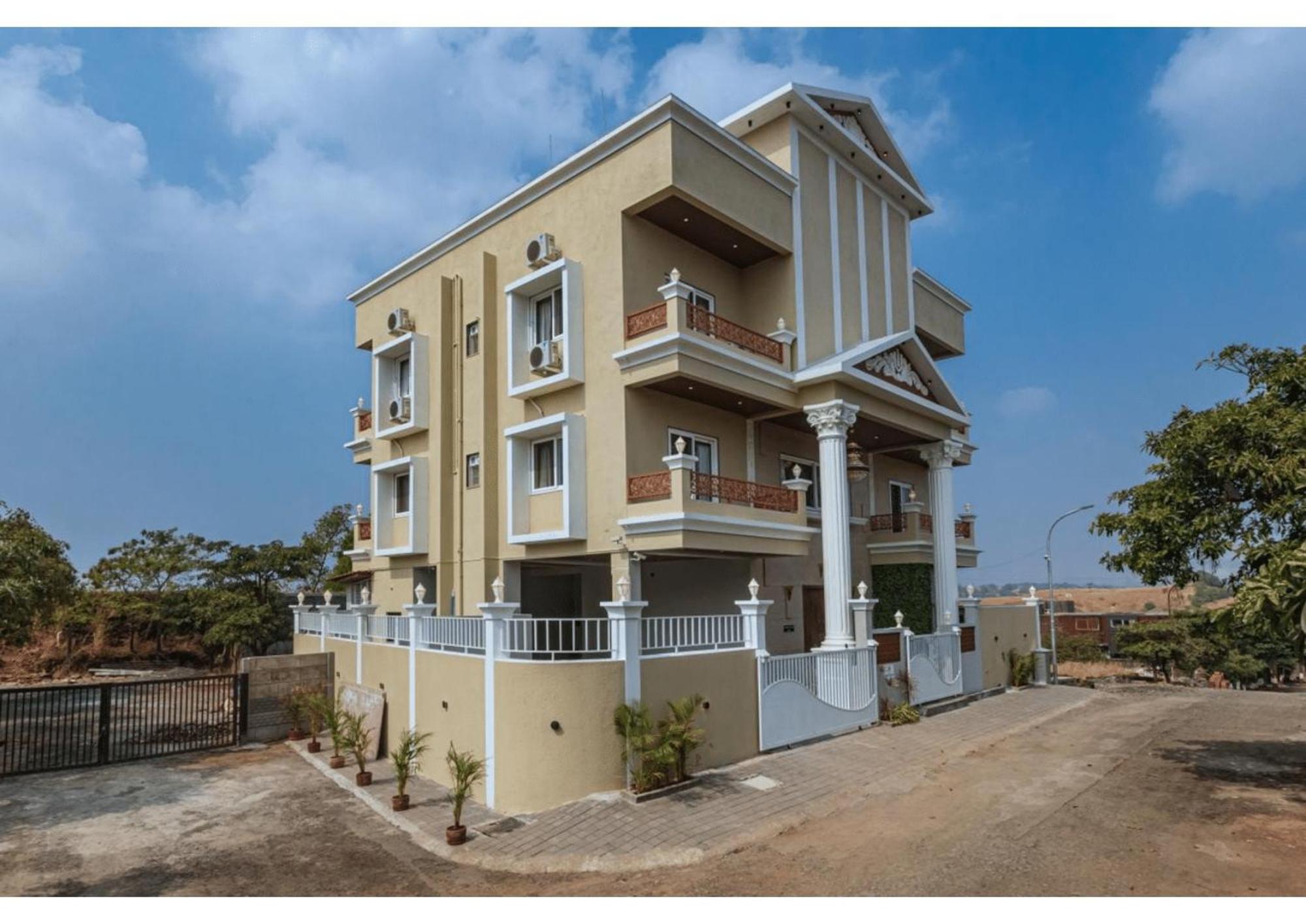 Mountain Glory 8Bhk By Tensorstays, Pool & Theater Игатпури Екстериор снимка